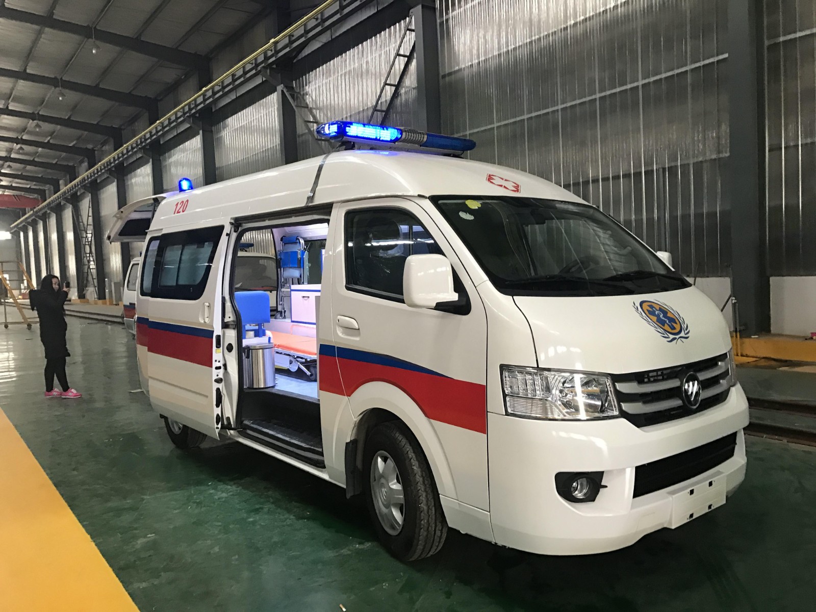 蒙自市救护车转院